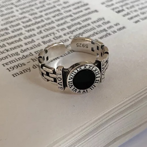 ⚫️Insta black circle sterling silver open ring - Picture 2 of 4